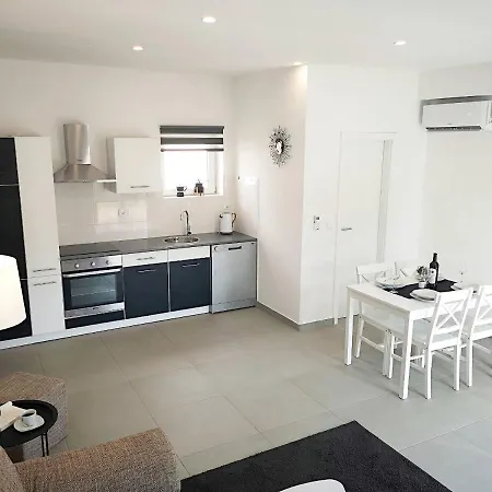 Holiday home Island